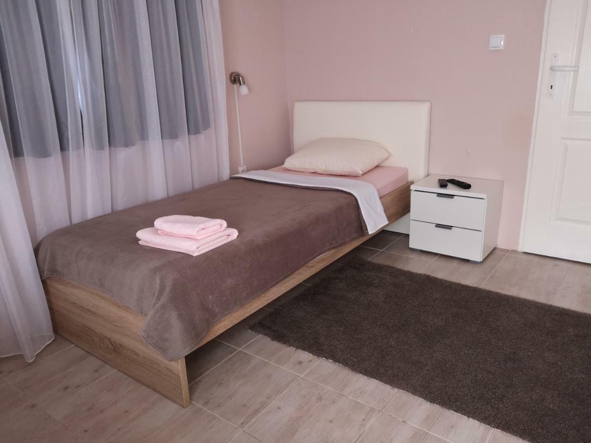 Apartment Dedine Golubac Exterior photo
